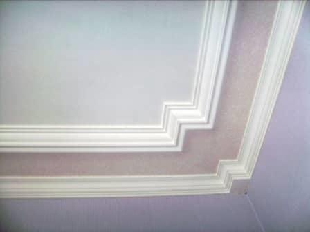 Багеты для потолка: фото, как правильно клеить, видео поклейки, пенопластовый для стен из гипсокартона, гибкий для штор