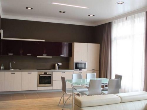 Фото кухни-гостиной 24 кв. м: дизайн квадратов, метры и планировка, интерьер комнаты на даче