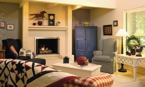 Интерьер комнат с камином: тепло и уютно