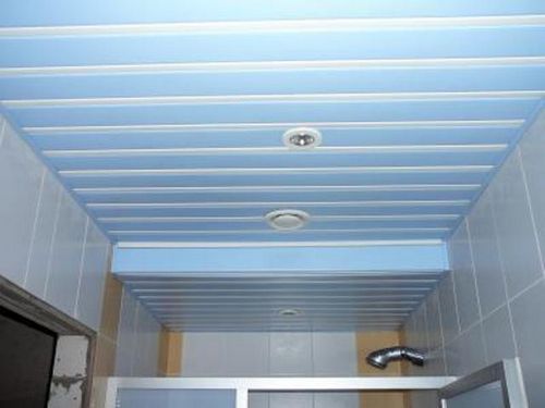 Панельный потолок - преимущества и варианты оформления