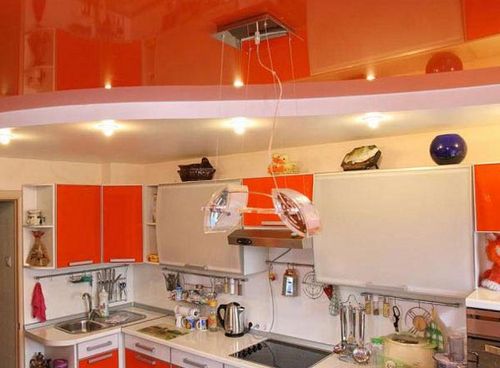 Подвесной потолок на кухне: виды, варианты дизайна интерьера