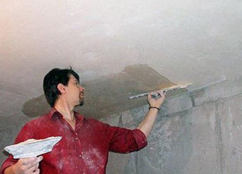 Штукатурка потолка из гипсокартона - технология, как сделать ремонт деревянного потолка, подробно на фото и видео