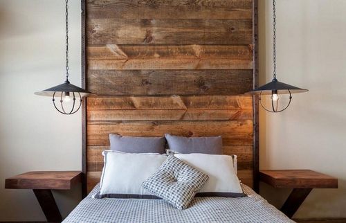 Спальни в кантри стиле: фото дизайна интерьера, маленькая в деревянном доме, видео как своими руками