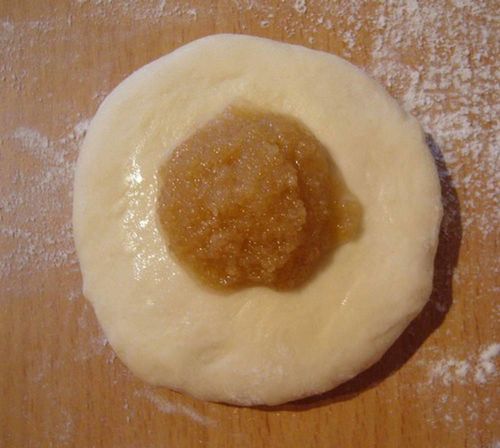 Булочка с земляничным джемом: ванильная, как называют шведы выпечку с клубникой, рецепты с фото, пирожки из дрожжевого теста