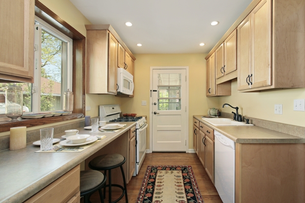 Дизайн обоев на кухню: покрытия для маленьких и больших кухонных помещений, видео и фото