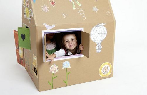 Игрушки из картона своими руками: для детей с подвижными деталями, как сделать дергунчик и игрушечный домик