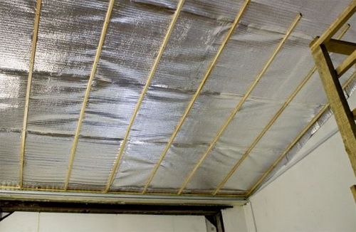 Из чего сделать и как правильно подшить потолок для гаража, детали на фото и видео