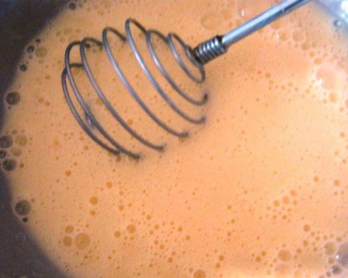 Кислые оладьи на кефире: прокисшие и пышные, скисшие оладушки, просроченный рецепт и фото, как сделать на испорченном