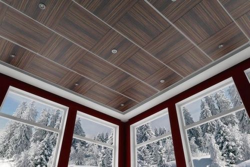 Панельный подвесной потолок - плюсы и минусы