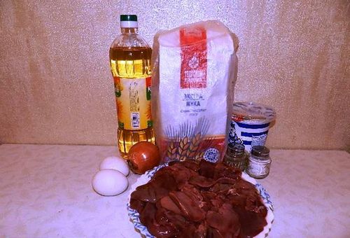 Печеночные оладьи рецепт из говяжьей печени: фото как приготовить нежные, как сделать с морковью, калорийность вкусных, пошагово для детей, с манкой