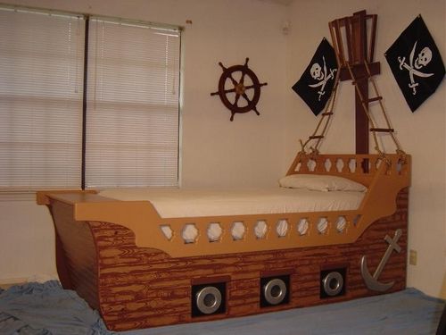 Пират кровать: пиратский корабль своими руками, флаг и штурвал в виде стиля, сделать детские украшения и картинки