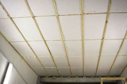 Потолок в гараже из гипсокартона - преимущества и недостатки