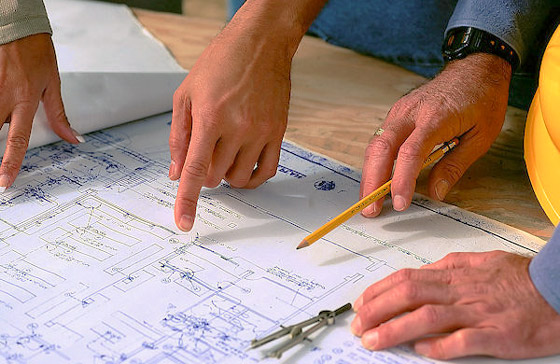 Подготовка к ремонту загородного дома: план и фронт работ