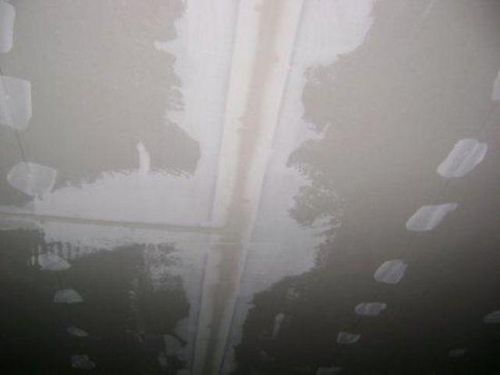 Ремонт подвесного потолка из гипсокартона