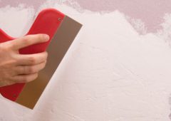 Шпаклевка стен под покраску: технология работы