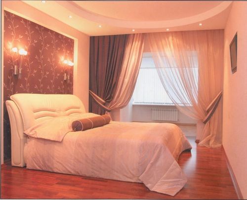 Спальня с балконом дизайн фото: лоджия в квартире, совмещенная планировка, как сделать ремонт, маленький интерьер