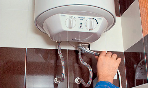 Как правильно установить водонагреватель накопительного и проточного типа