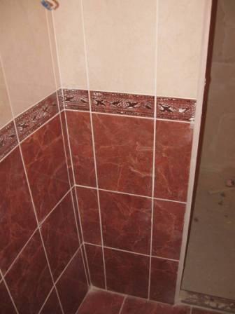 Правила укладки керамической плитки в ванной комнате