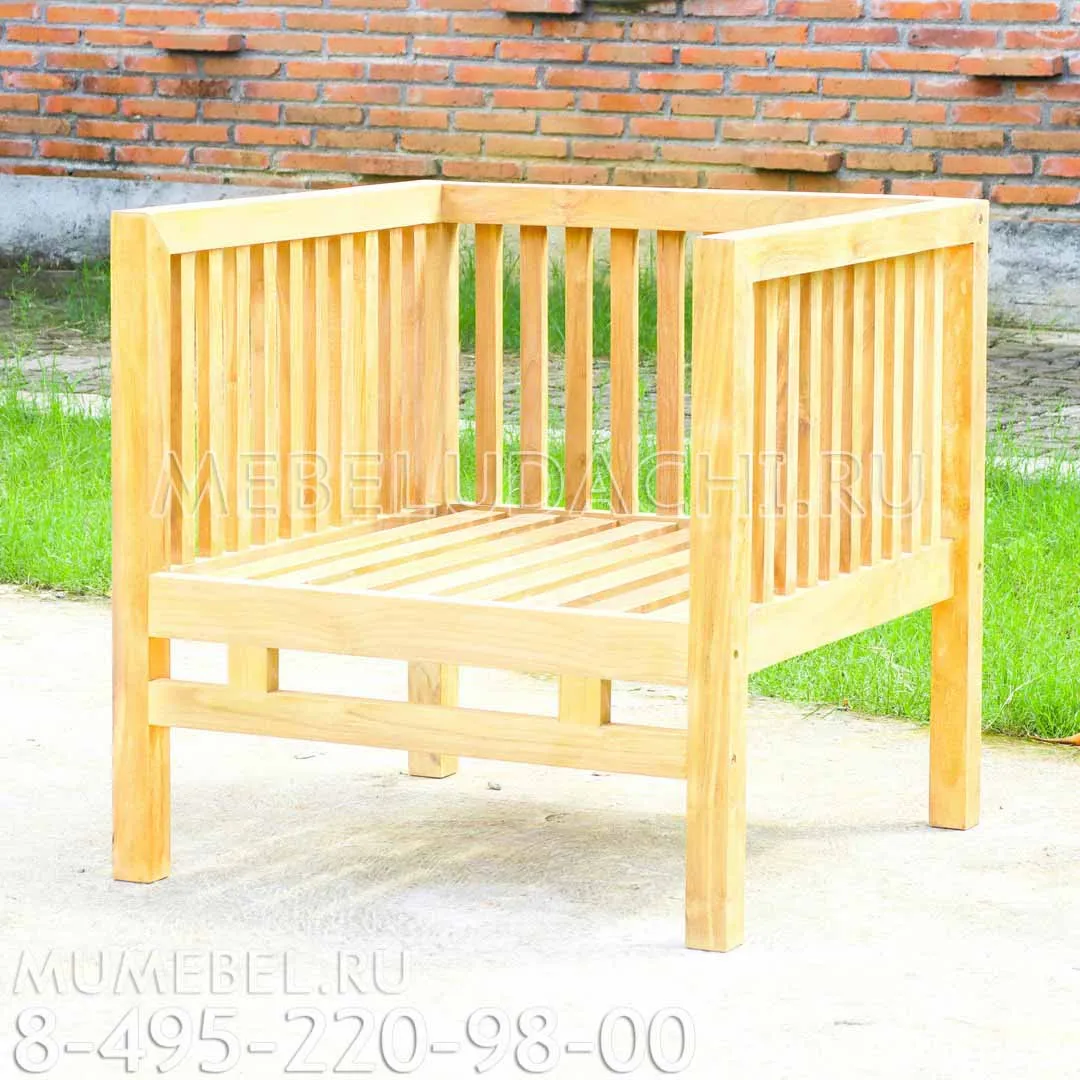 Кресло из дерева для дачи Калининград
