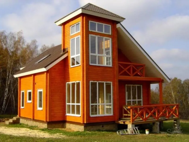 Окрашенные деревянные дома