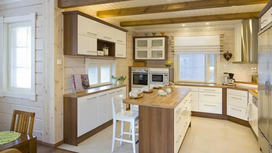 Кухня-гостиная 6х4 в деревянном доме