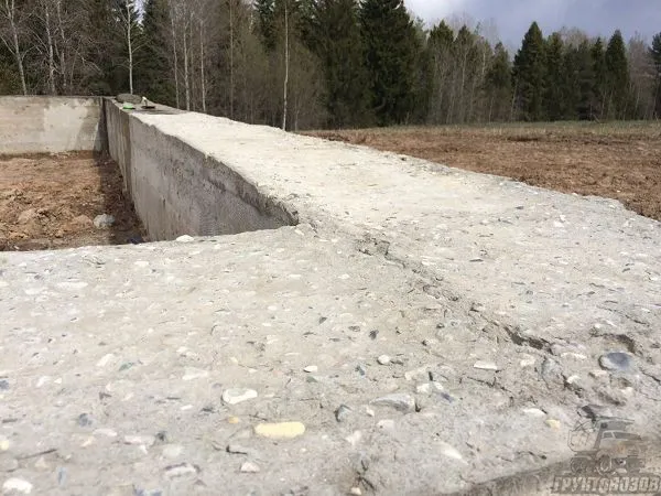 Фундамент из бетона