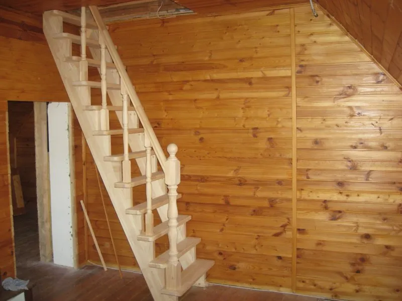 Деревянные лестницы на второй этаж своими